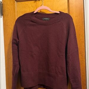 Banana Republic Rich Burgundy Crew Neck Sweater